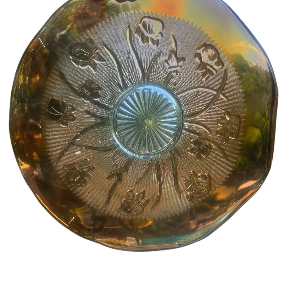 Vintage Jeanette Iris & Herringbone Carnival Glass bowl with a ruffled edge - Picture 3 of 7